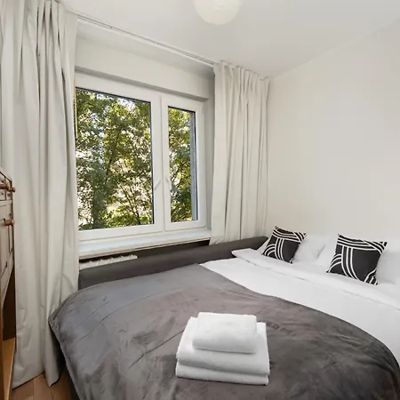 Osiedle Piastow 3-bedroom By Bookinghost * Krasków